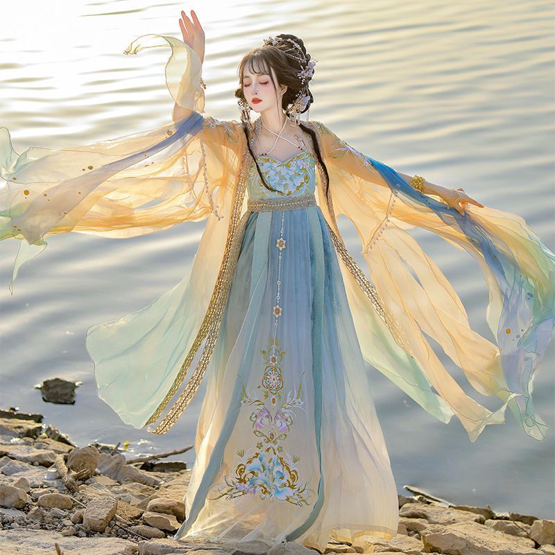 Embroidery Yellow Dress - فستان هانفو الصيني للنساء، زي هانفو