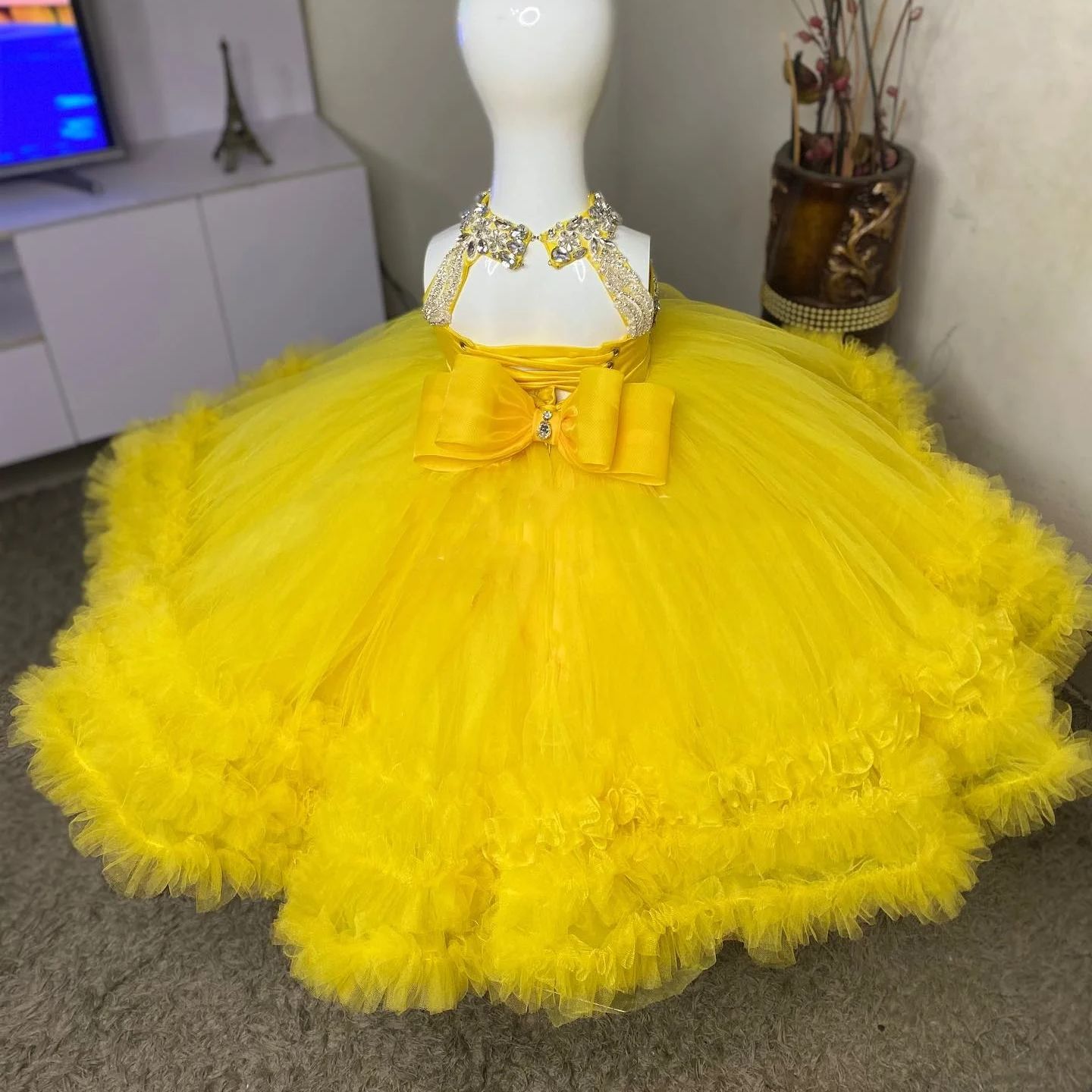 فستان فتاة الزهور الصفراء الرا - مراجعة Embroidery Yellow Dress وسعره
