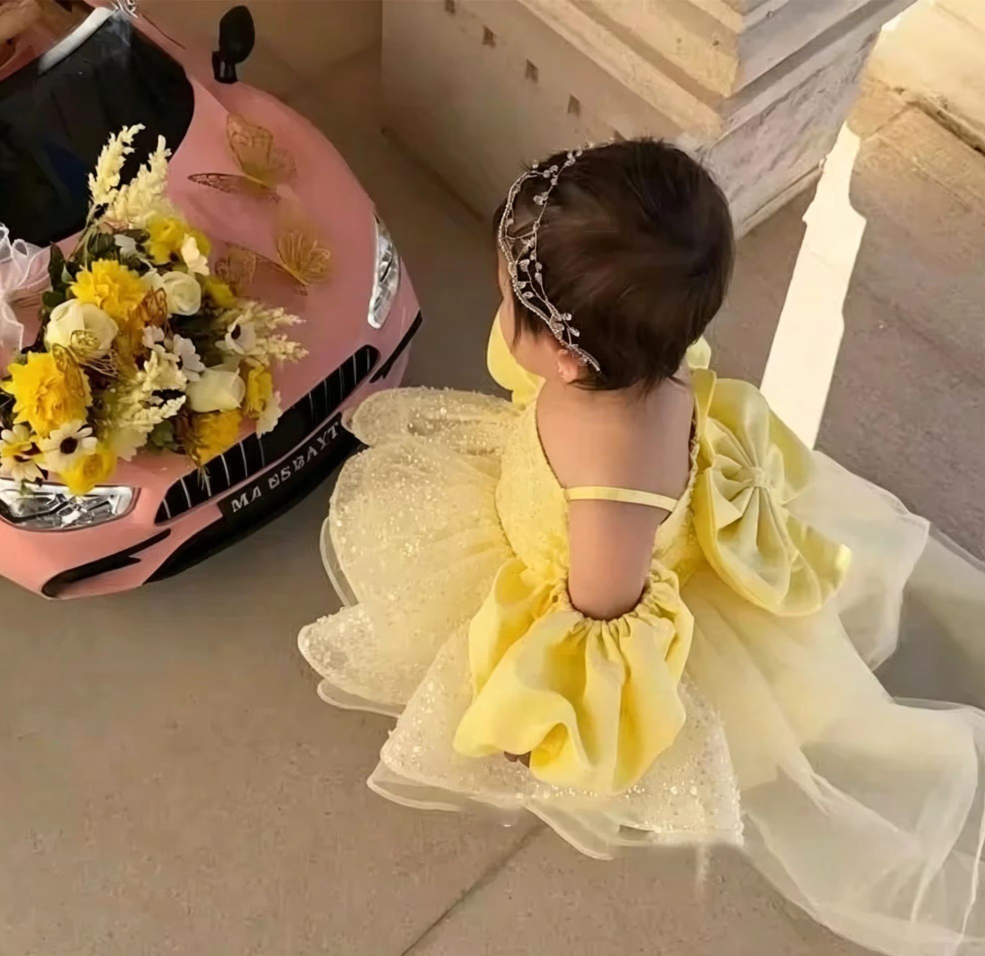 فساتين لطيفة للفتيات الصغيرات  - مراجعة Embroidery Yellow Dress وسعره