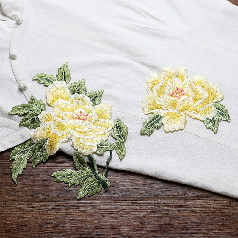 زوج واحد من الرقع المطرزة بالز - مراجعة Embroidery Yellow Dress وسعره