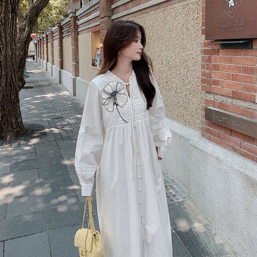 رقعة تطريز للملابس، زينة زهور  - مراجعة Embroidery On Black Shirt وسعره
