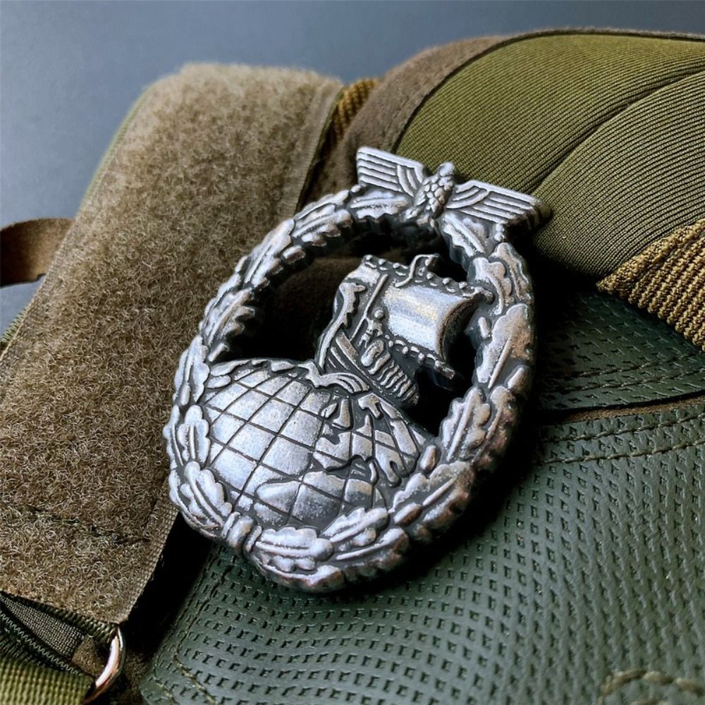 المحمولة الرجعية النسر شارة مع - مراجعة Embroidery Legacy وسعره